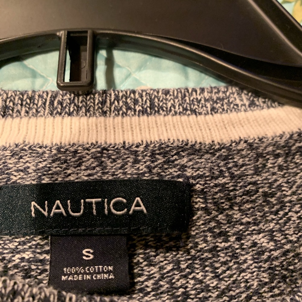 Women’s sweater size small in black and white tweed.  By Nautical. - Picture 5 of 8